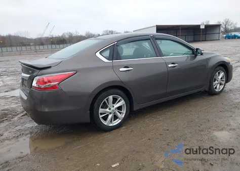 2014 Nissan Altima 2.5 Sv z USA, uszkodzony, nr VIN 1N4AL3AP2EC284493